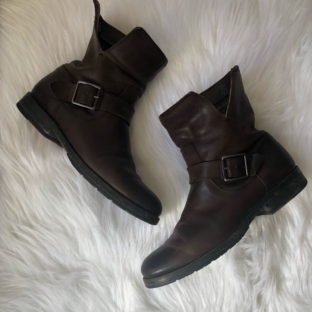 Frye Natalie Short Engineer Boots Size 8